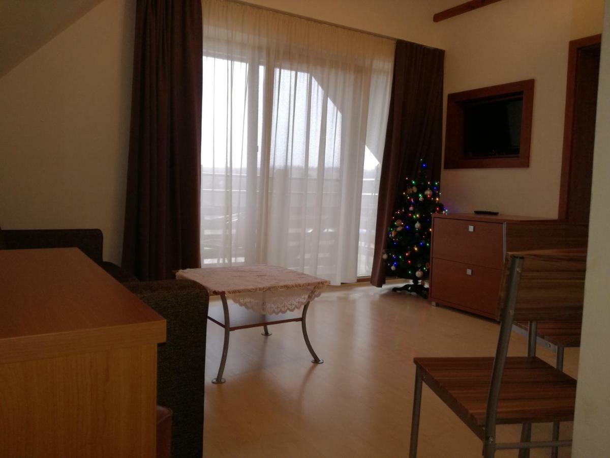 Luxury Apartment Bešeňová Exteriör bild